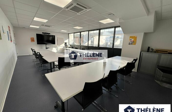 BUREAUX à VENDRE — photo 3