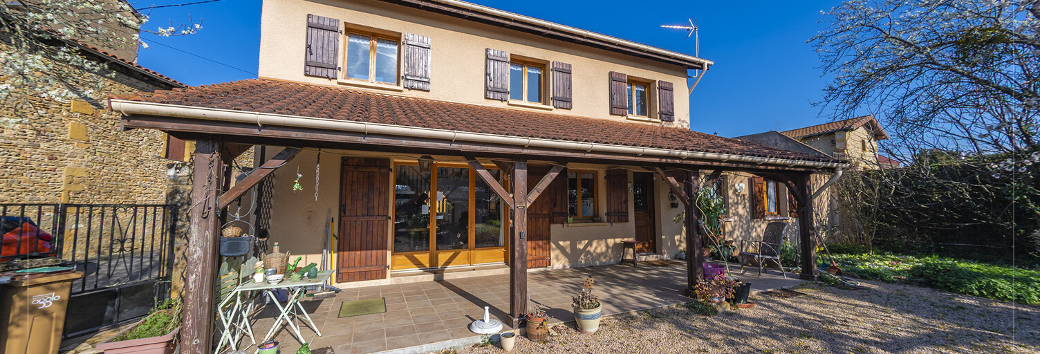 Maison 4 Pièces 130 m² à vendre à Val d'Oingt (69620)