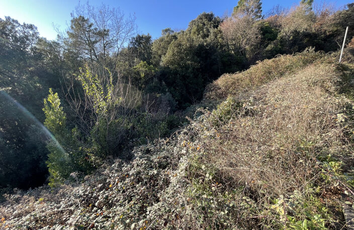 Proche Alès, Terrain à bâtir de  996 m2 — photo 3