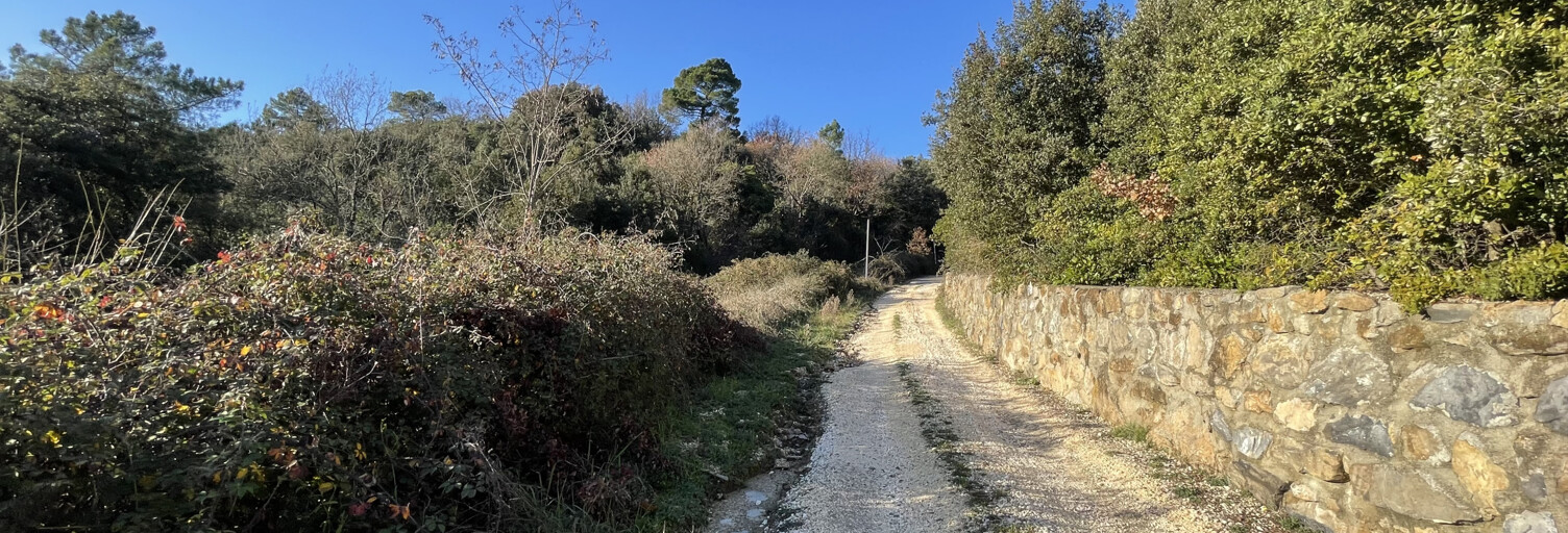 Terrain  996 m² à vendre à Saint-Jean-du-Pin (30140)