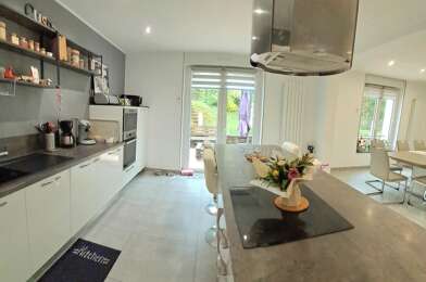 Maison 7 pièces 399000 €