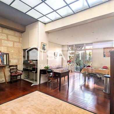 Appartement 5 pièces 372000 €