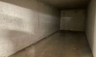 Garage  23 m² à vendre à Caluire-et-Cuire (69300)