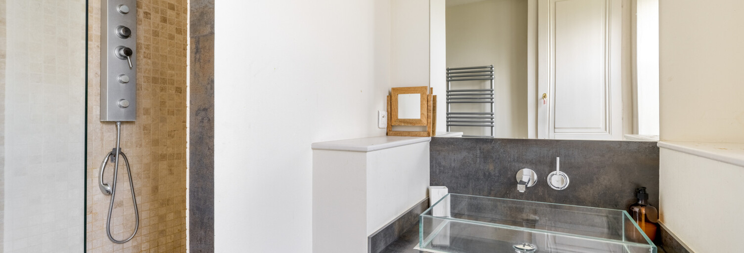 Maison 10 Pièces 500 m² à vendre à Chasselay (69380)