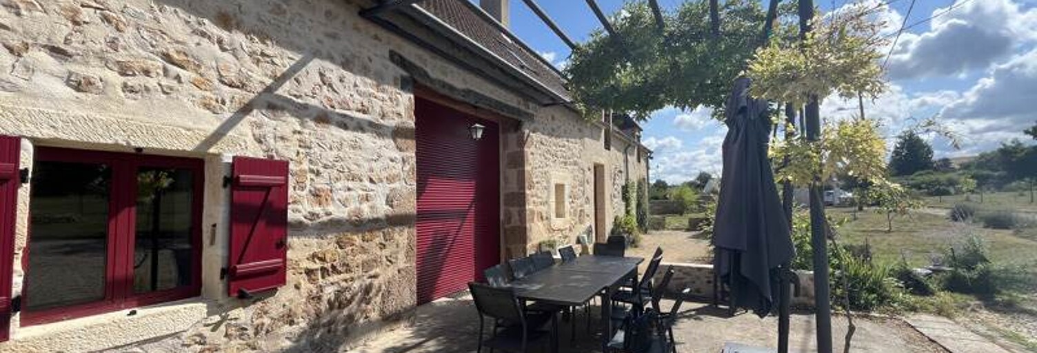 Maison 5 Pièces 180 m² à vendre à Saint-Pierre-les-Étieux (18210)