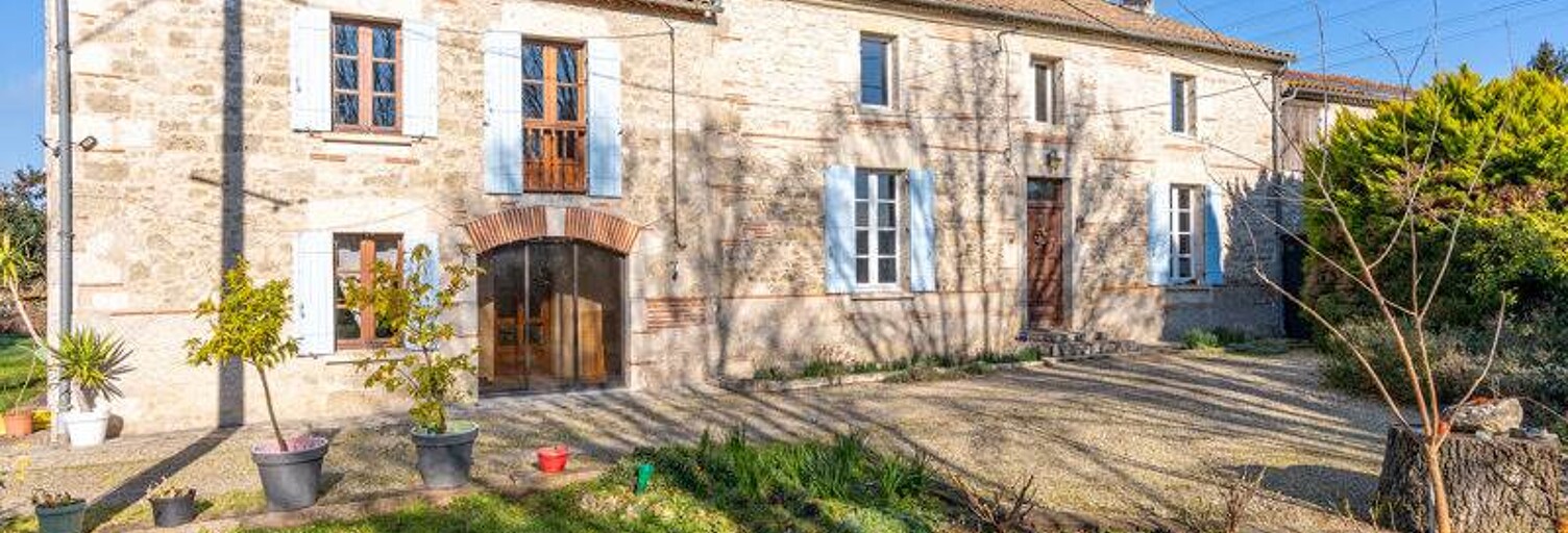 Maison 7 Pièces 303 m² à vendre à Lafitte-sur-Lot (47320)