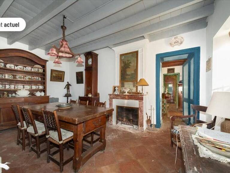 Maison en pierre de 8 pièces principales — photo 1