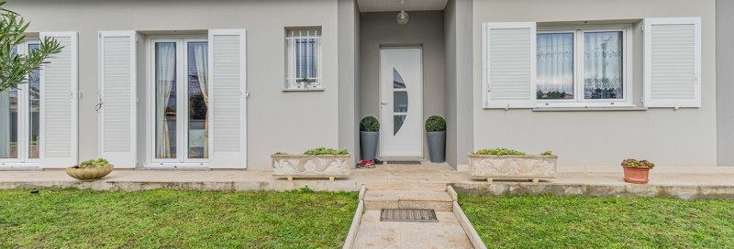 Maison 5 Pièces 92 m² à vendre à Sainte-Eulalie (33560)