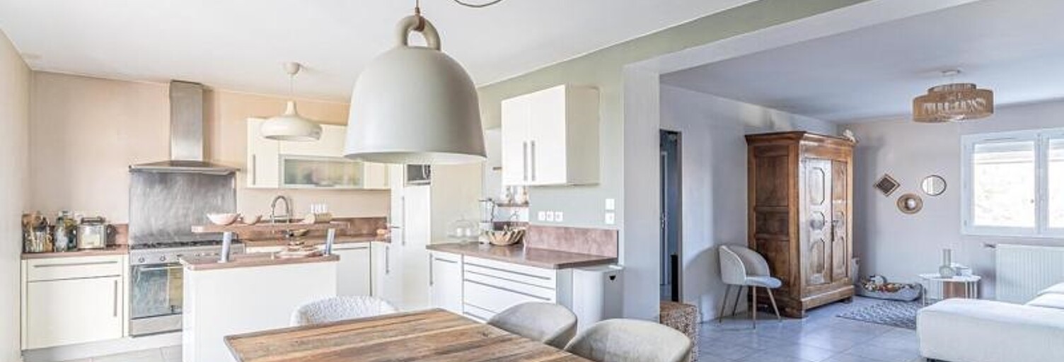 Maison 5 Pièces 162 m² à vendre à Cenon (33150)