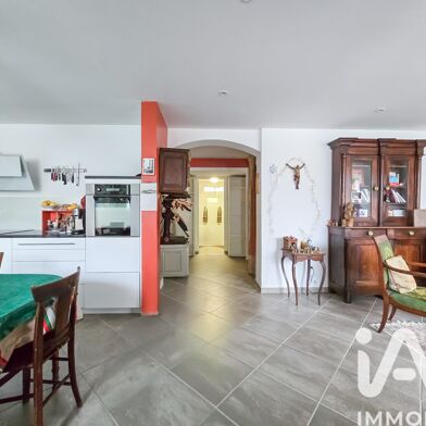 Appartement 3 pièces 145000 €