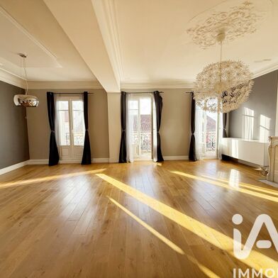 Appartement 5 pièces 598000 €