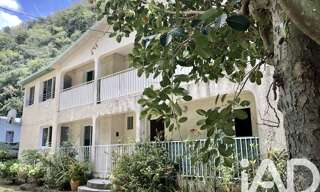 Maison 13 Pièces 280 m² à vendre à Saint-Louis (97421)