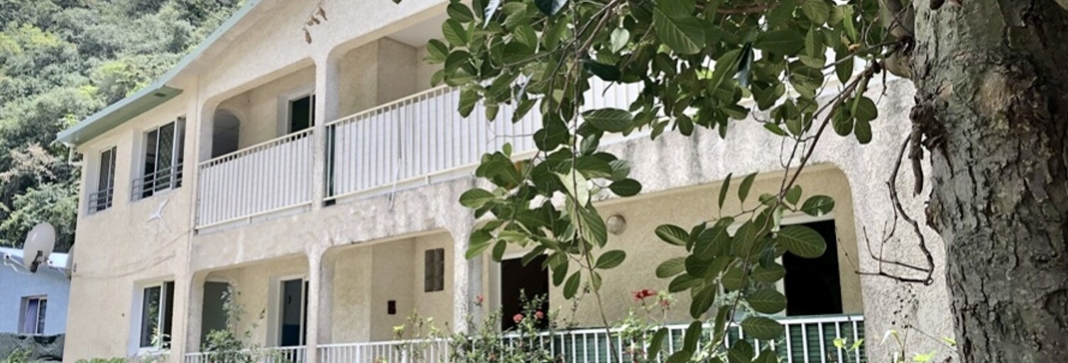 Maison 13 Pièces 280 m² à vendre à Saint-Louis (97421)