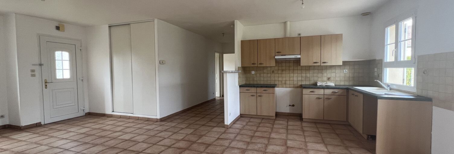 Maison 4 Pièces 95 m² à louer à Sainte-Sabine-sur-Longève (72380)