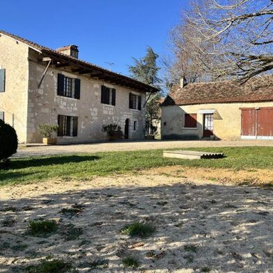 Maison 5 pièces 389000 €