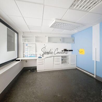 Immeuble  169600 €