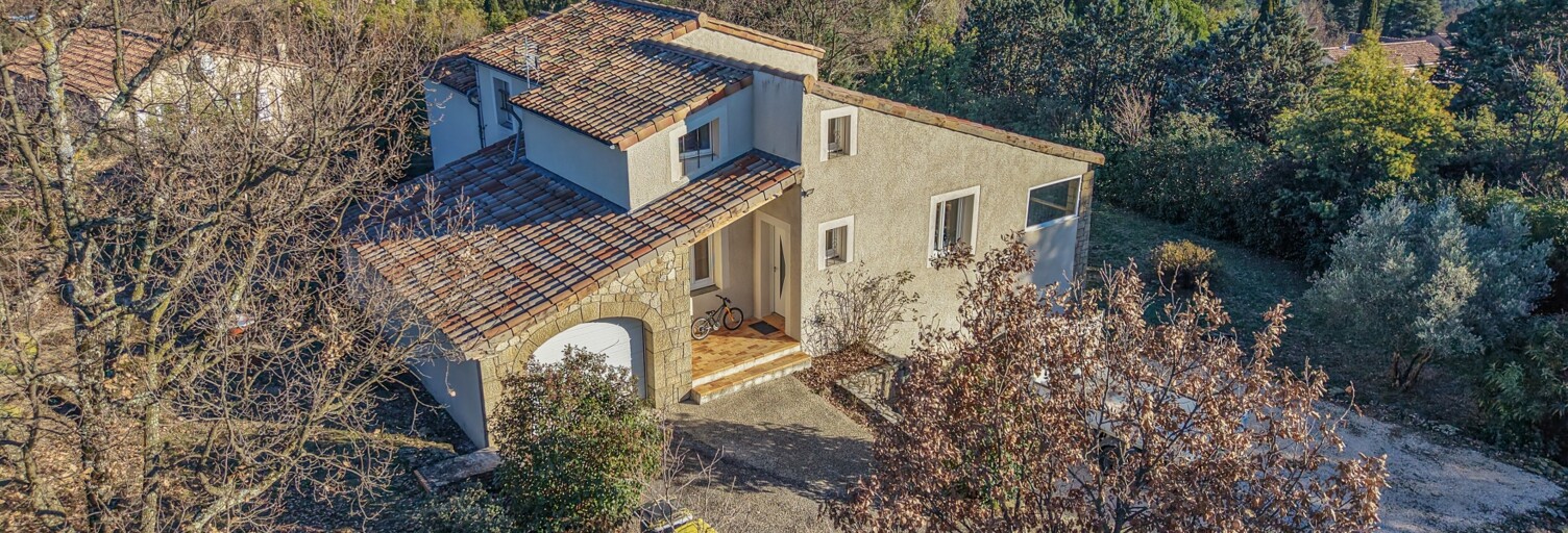 Maison 5 Pièces 136 m² à vendre à Chassiers (07110)