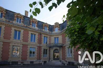 Appartement 4 pièces 2450 €