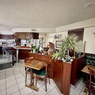 Commerce  403200 €