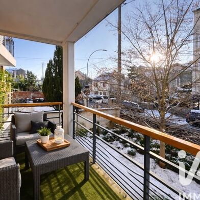 Appartement 3 pièces 230000 €