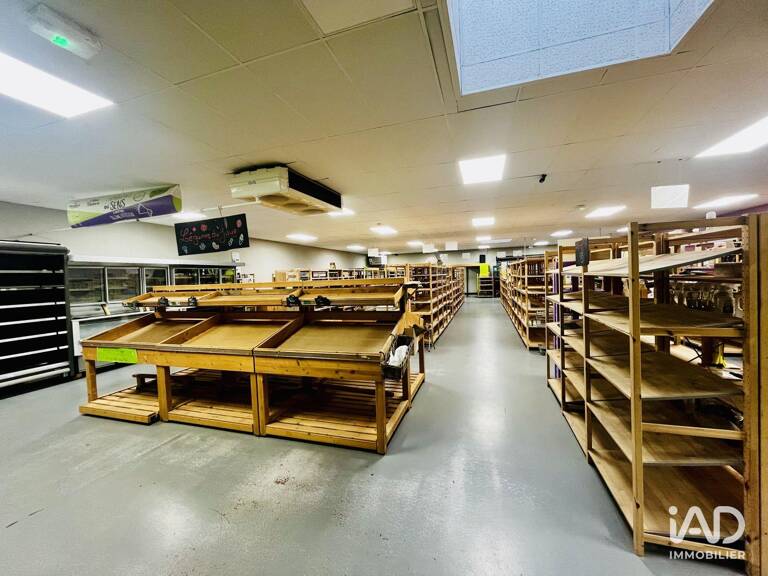 Vente Boutique/Local commercial 450 m&sup2; — photo 1