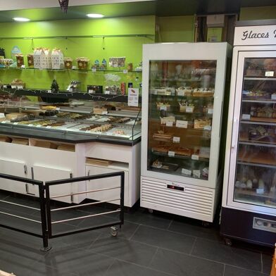 Commerce  212000 €