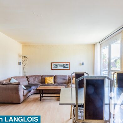 Appartement 4 pièces 137000 €