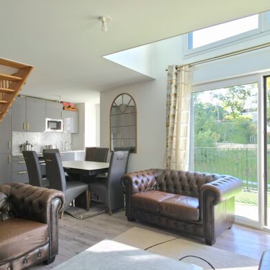 Appartement 4 pièces 327000 €