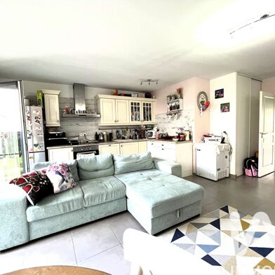 Appartement 3 pièces 233000 €