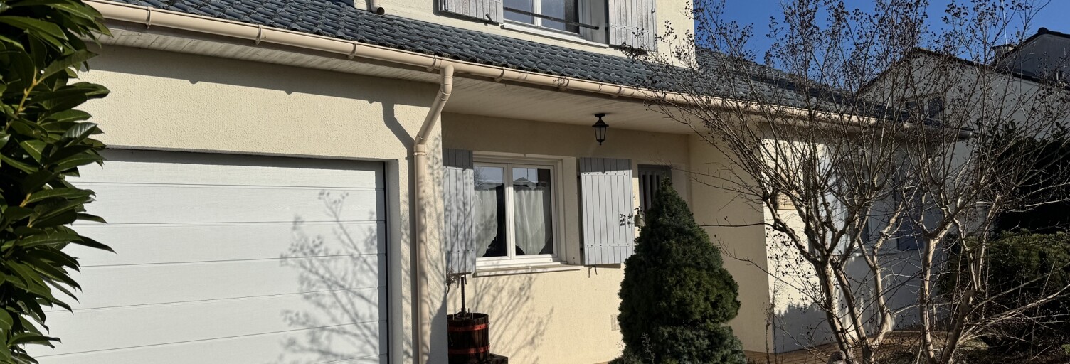 Maison 5 Pièces 123 m² à vendre à Naintré (86530)