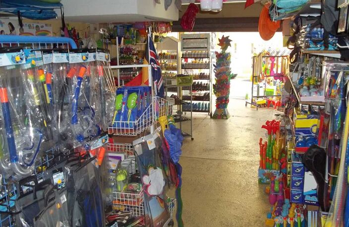 Bazar - Jouets - Cadeaux — photo 3