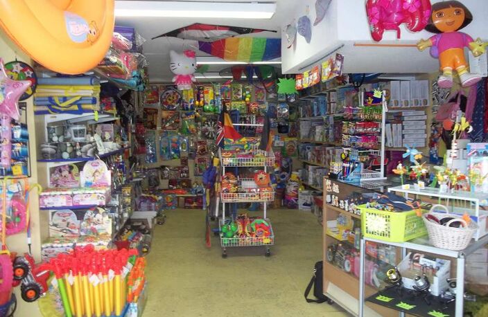 Bazar - Jouets - Cadeaux — photo 4