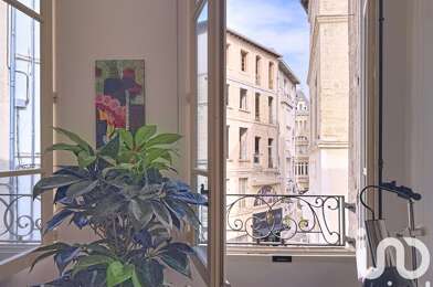 Appartement 3 pièces 302000 €