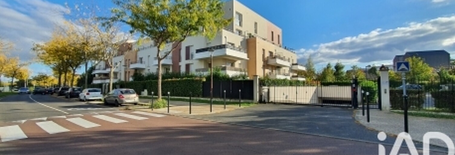 Garage  25 m² à vendre à Lieusaint (77127)