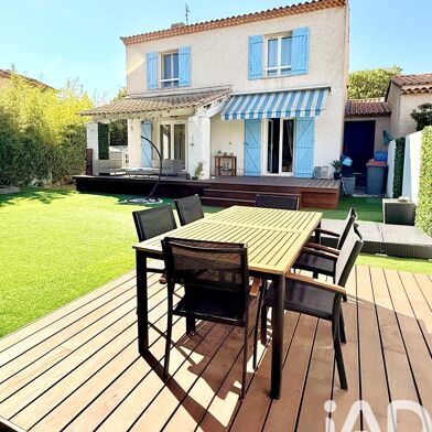 Maison 4 pièces 463000 €