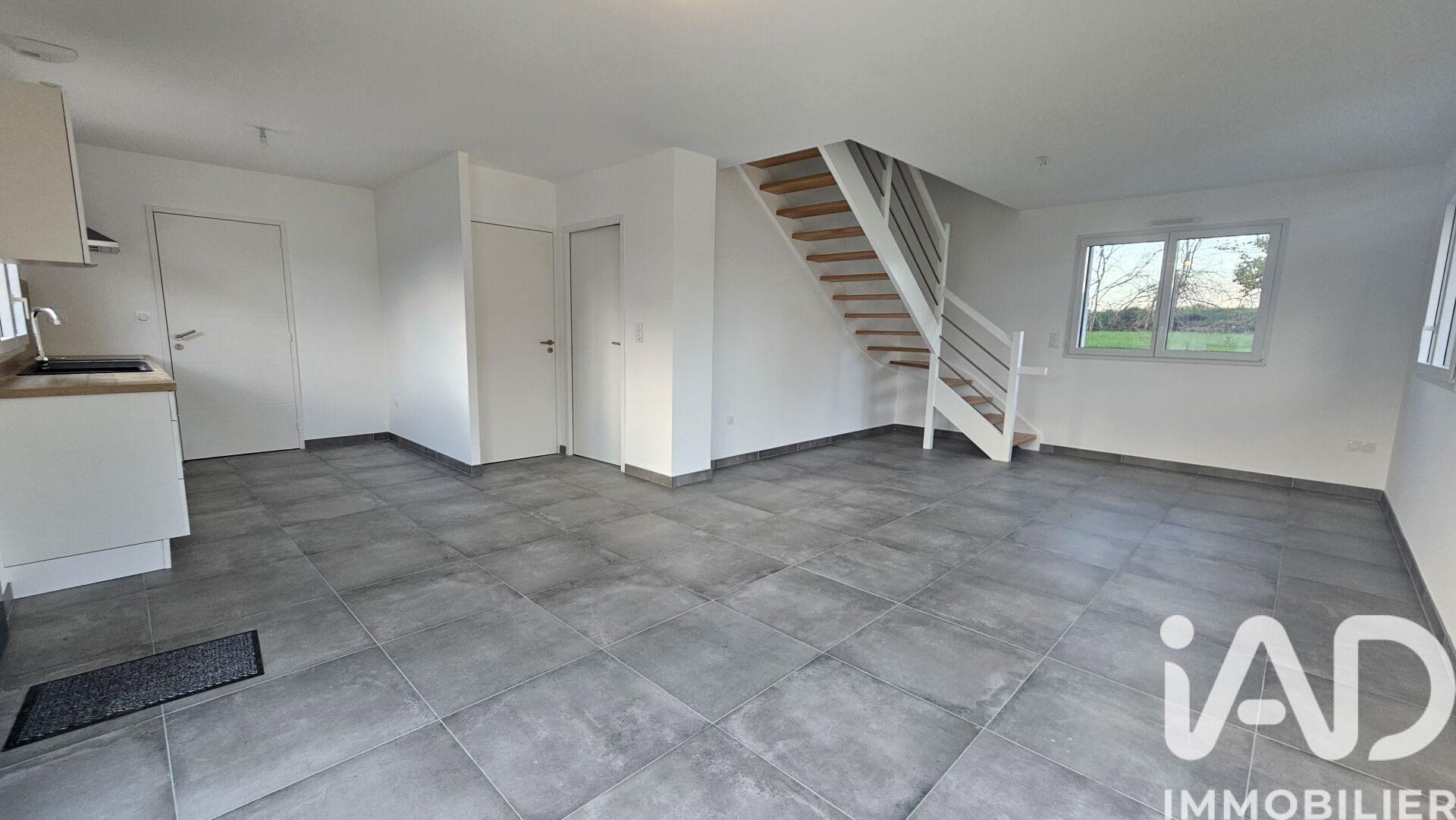 Vente Maison/villa 5 pièces - Photo 3