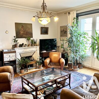 Appartement 4 pièces 220000 €