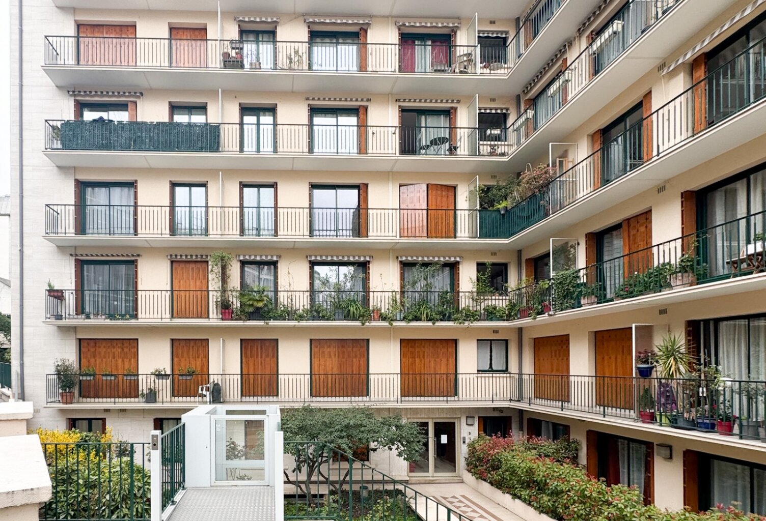 Vente Studio 1 pièce — photo 1