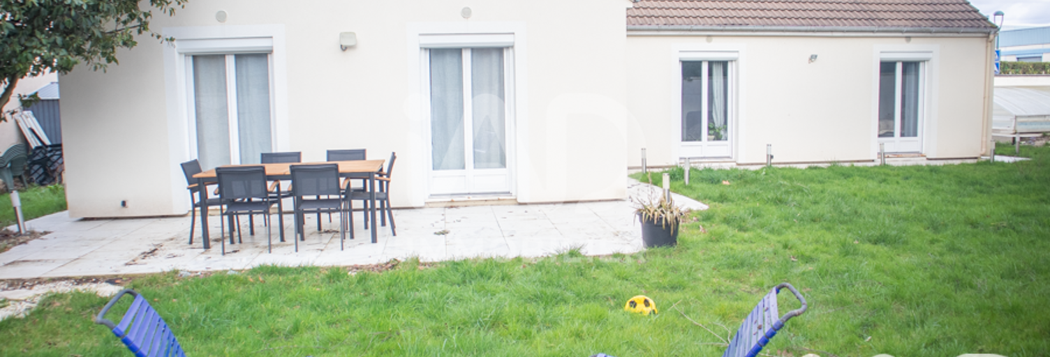 Maison 9 Pièces 200 m² à vendre à Ozoir-la-Ferrière (77330)