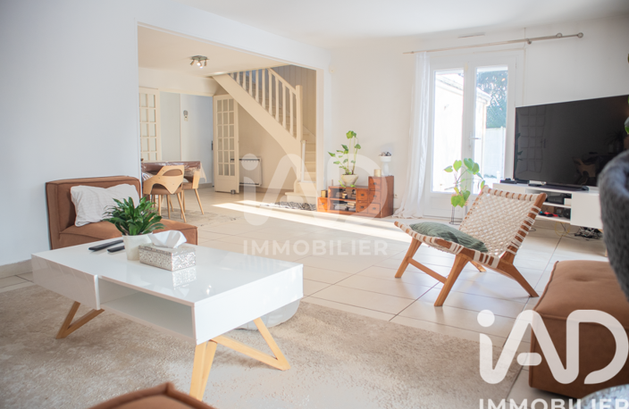 Vente Maison/villa 9 pièces — photo 2