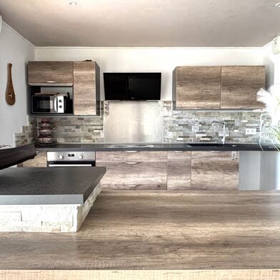 Appartement 3 pièces 260000 €