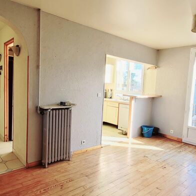 Appartement 4 pièces 165000 €