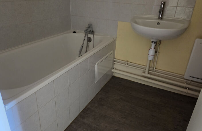 Studio - Balcon et parking - Quartier CHU — photo 4
