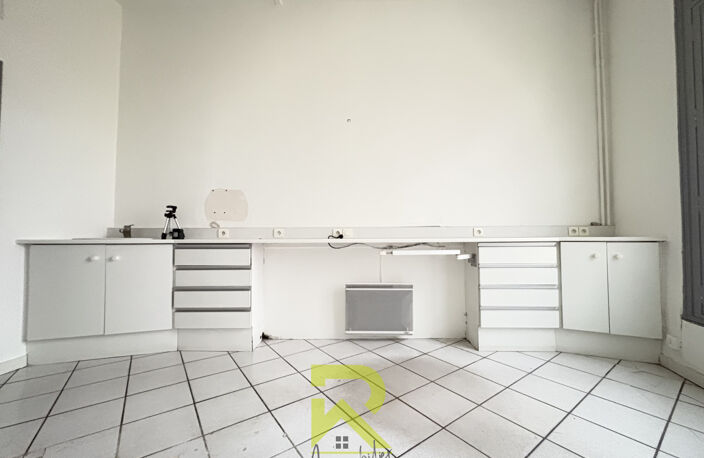 Local de 26.76m2 avec 2 pièces. — photo 4