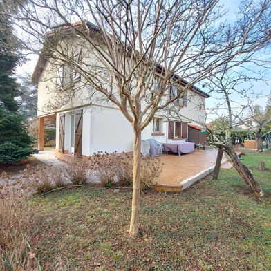 Maison 6 pièces 439600 €