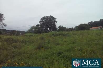Terrain  175000 €