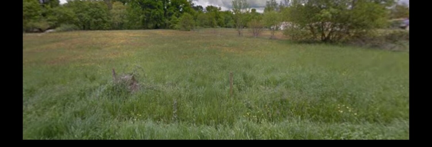 Terrain  1000 m² à vendre à Montlieu-la-Garde (17210)