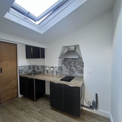 Maison 2 pièces 750 €