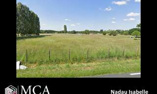 Terrain  790 m² à vendre à Saint-Savin (33920)