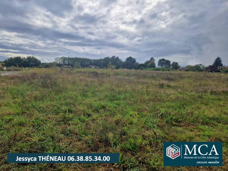 Terrain à bâtir à Carcarès-Sainte-Croix (40400) — photo 1